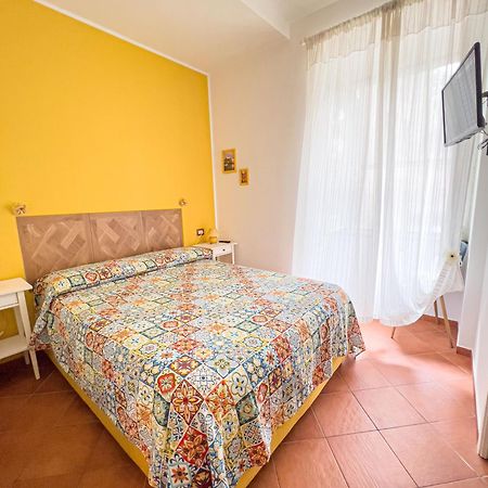 Giallo Napoli エクステリア 写真