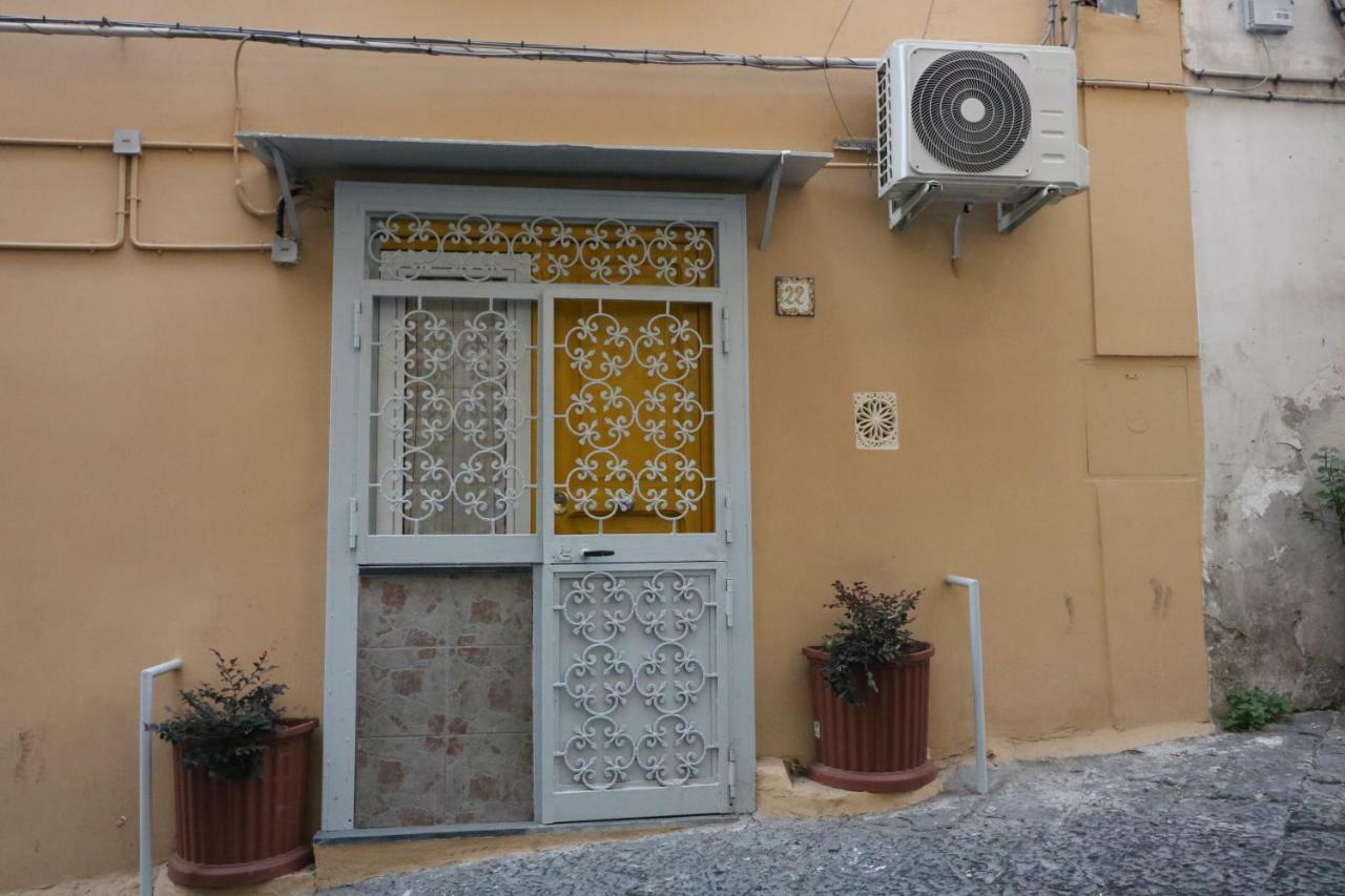 Giallo Napoli エクステリア 写真